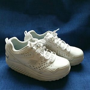 Sketchers Shape-ups shoes size 7